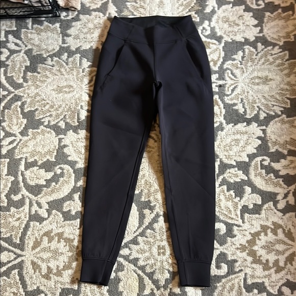 Lululemon Black Joggers Size 2 In Black - Picture 3 of 10